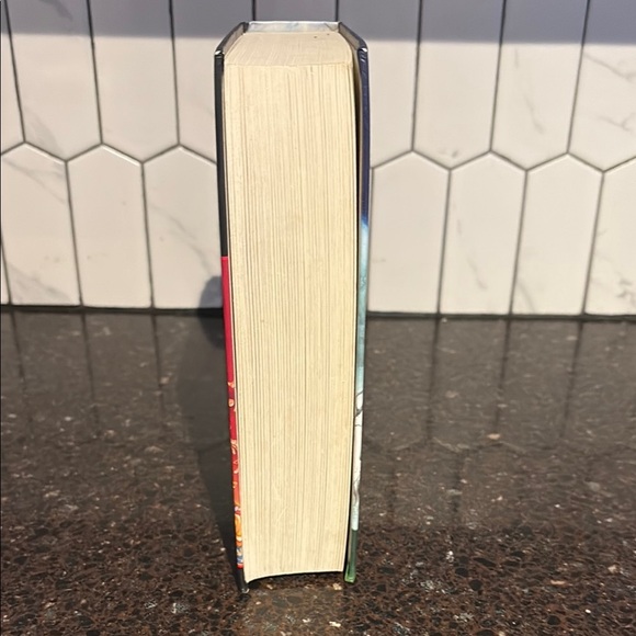 Harry Potter and the Deathly Hallows Hardcover Book - Picture 4 of 5